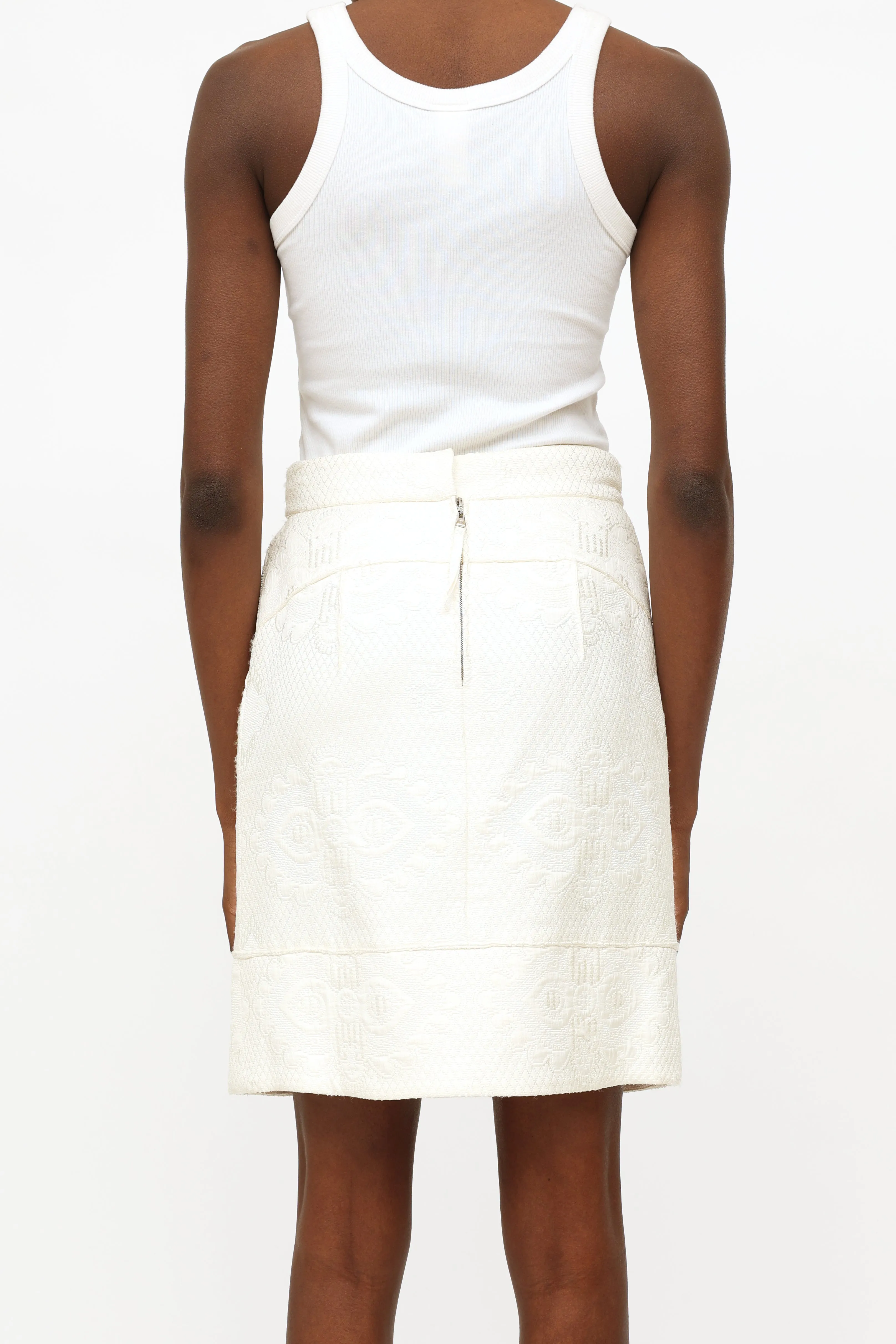 2010 Cream Embroidered Jacquard 2-Piece Set