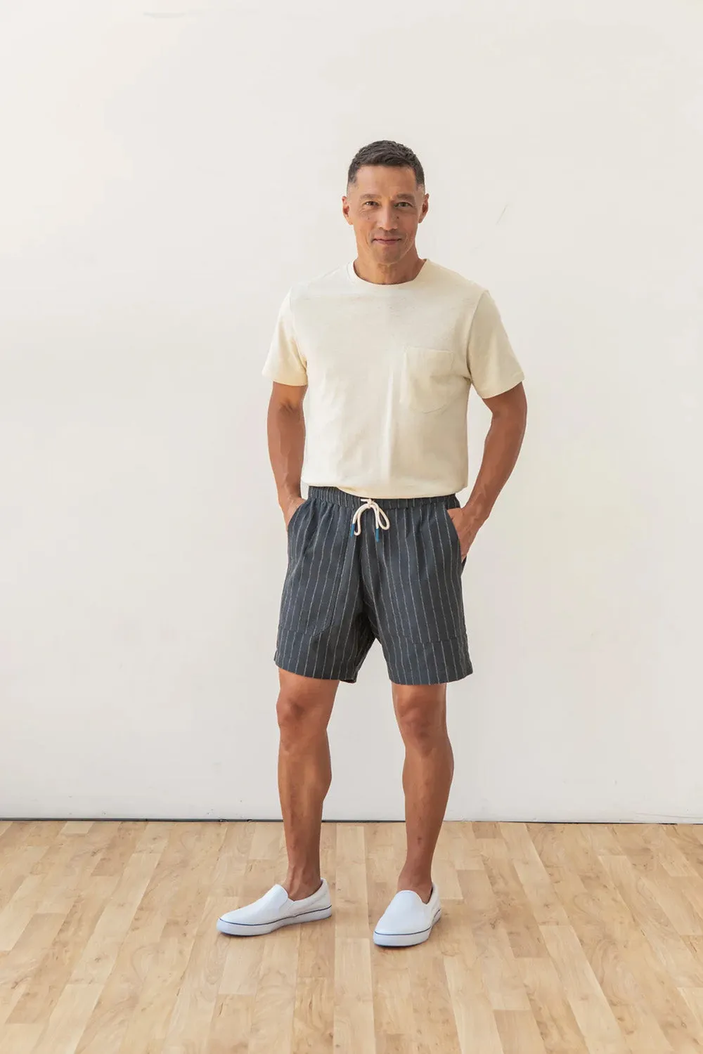 NOAH SHORT Charcoal Stripe