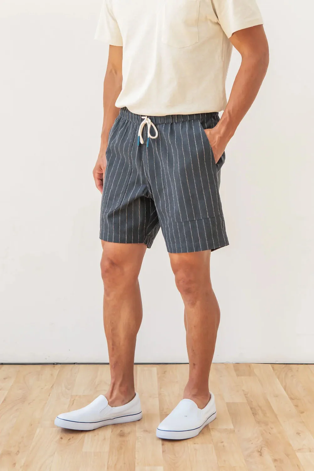 NOAH SHORT Charcoal Stripe